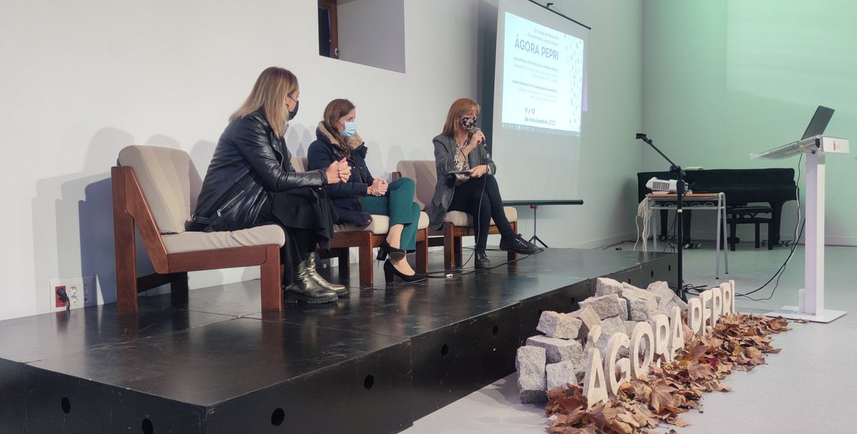 //PROTEGER LO EDIFICADO PARA VIVIR MEJOR// Debate del primer bloque de las Jornadas #ÁgoraPEPRI con Gemma Peribañez de <a href="/JmEzquiaga/">Jose María Ezquiaga</a> Arquitectura y Berta Uriz de Nasuvinsa <a href="/gob_na/">Gobierno de Navarra</a> . Modera: <a href="/elvirilay/">Ela</a>  #Estella #Lizarra <a href="/AytoEstellaLiz/">AytoEstellaLiz</a> <a href="/koldinni/">KoldoLeozGarciandia</a>