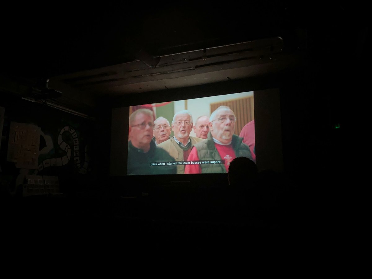 menterabertawe's tweet photo. Noson wych yn Cinema &amp; Co neithiwr yn mwynhau perfformiad @Phoenix_Choir a'r ffilm "Men Who Sing"!

Ewch i weld y ddau os gewch chi gyfle!

❤ @cinemacoswansea

@FfilmCymruWales @FilmHubWales @mentrauiaith 
#cymraeg #abertawe #sinema https://t.co/mJhCLfva7r