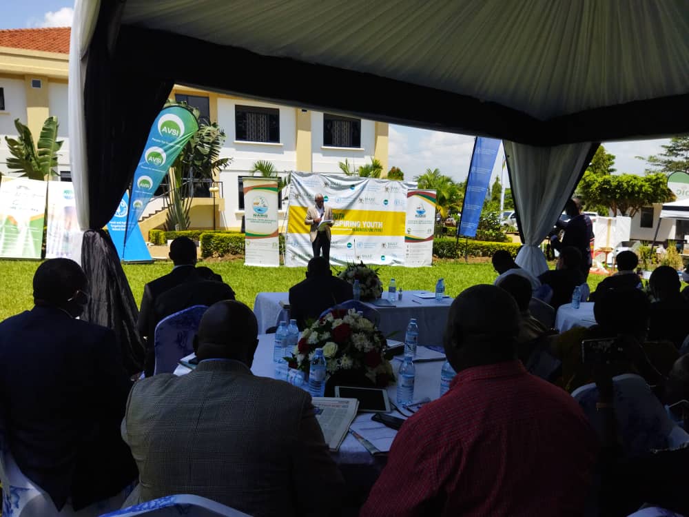 unyfa1's tweet photo. Today we join @FAOUganda, @MAAIF_Uganda, @AVSIUSA, @narouganda, &amp; @yofchan on the National awarding ceremony at NACCRI.
53 Central regional champions will be awarded and 35 National champions will be crowned. #YouthInAgricUg https://t.co/Q3KFkvzcjm