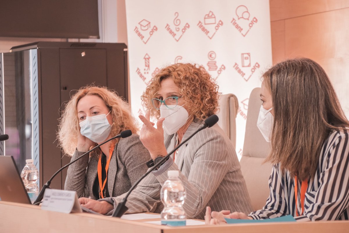 fnexe's tweet photo. 💕GALERIA D’IMATGES #CULTURLAB21📣
👉En octubre realitzarem el IV Workshop d'Identitat i Cultura! Vos deixem amb una galeria d’imatges!
💙Gràcies a les persones assistents així com a totes les persones que feren possible aquest workshop!
📸Galeria: https://t.co/f571ydgEV5 https://t.co/iCLfNDOQkm