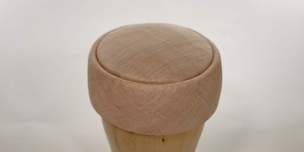 parkinfabrics's tweet photo. A beautiful Pillbox hat designed by our milliner Christine. Using Pinokpok.
#milliner #millinery #forthefabricsoflife #millinersofinstagram #milliners #millinerysupplies #hatsofinstgram #parkinfabrics
https://t.co/lJxvycrtcZ https://t.co/1gd28BqTVo