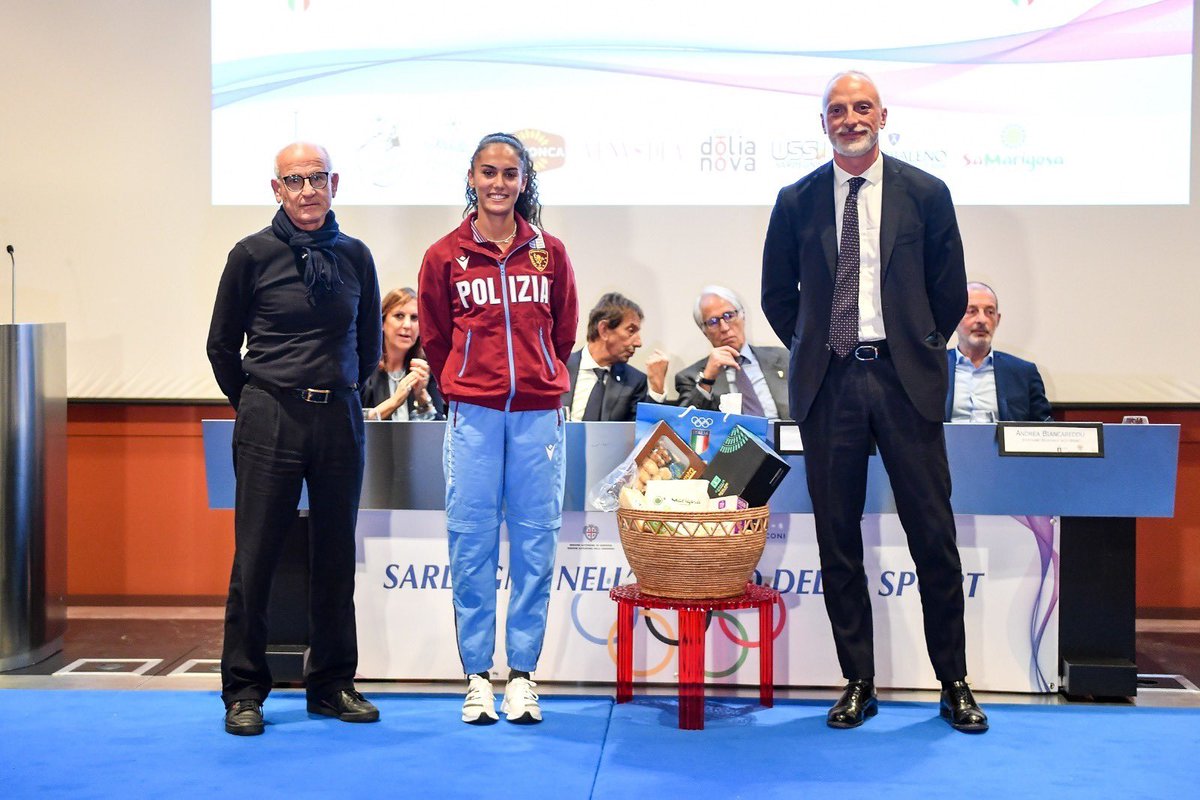 mariopassetti's tweet photo. Complimenti a Dalia e a tutti i premiati oggi dal @Coninews, autori di imprese storiche nell'ultimo anno sportivo. Un orgoglio, un esempio e uno stimolo per noi sardi. https://t.co/Cb4VBgdPnD