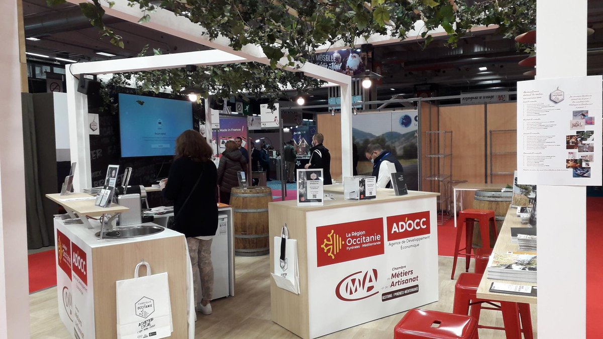 julie_basdevant's tweet photo. 📢 Le salon du #MadeInFrance @MIF_Expo ouvre ses portes ! Nos artisans vous attendent nombreux sur le Pavillon Occitanie pour vous faire découvrir leur savoir-faire du 11 au 14 novembre 🇫🇷
#FabriqueenFrance #TousAvecNosArtisans
@CMAR_Occitanie @ADOCC_ @Occitanie https://t.co/9wgBwCPjfk