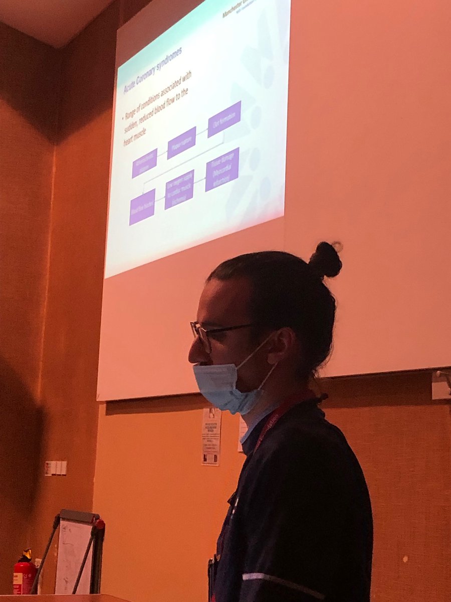 Michell11058827's tweet photo. Lovely first start to the morning presenting on Acute Coronary Syndromes to our fabulous AMU staff @RNLucaT https://t.co/LwhJD2d7GF