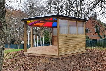 Commercial Play tweet media