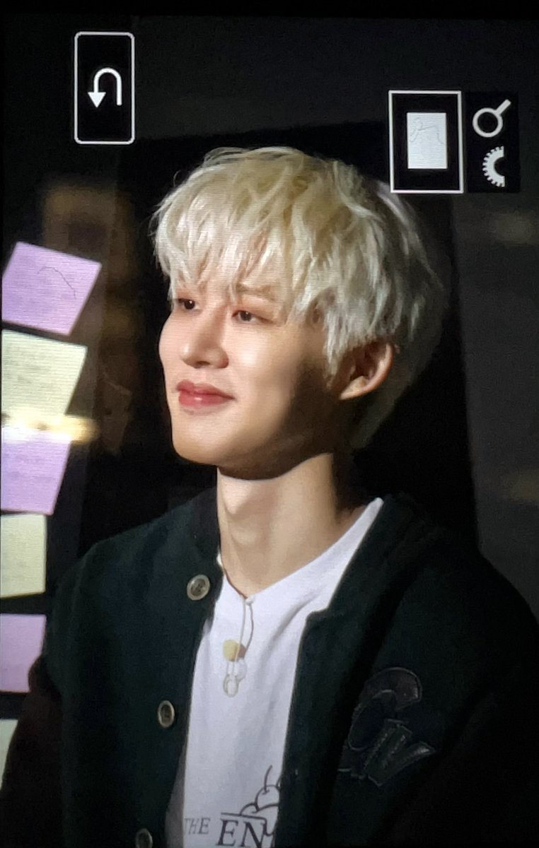 KILIGB1022's tweet photo. 211111 

오늘 진짜 너무 예뻤다구요ㅠㅠ 

#한빈 #HANBIN  #비아이 #김한빈  
#BI_COSMOS_DDAY

@shxx131bi131 https://t.co/BE6fPfbjZQ