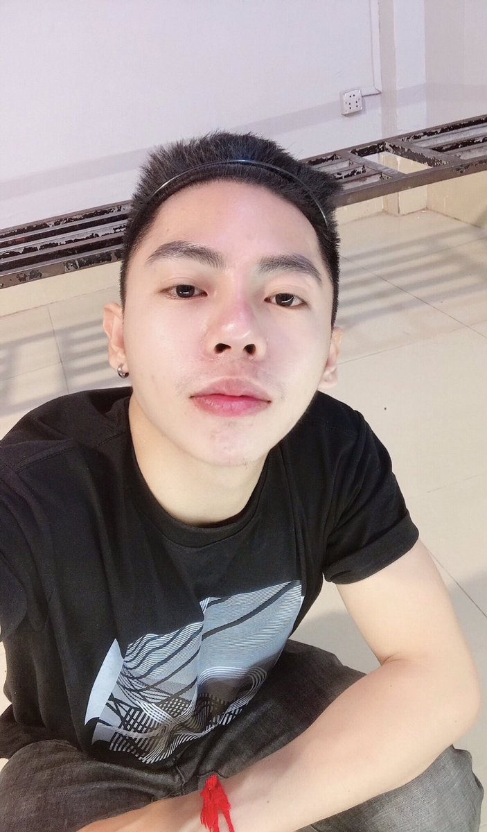 khpuch's tweet photo. មានសេវាសិច0962063498 https://t.co/jR12ilnhtM