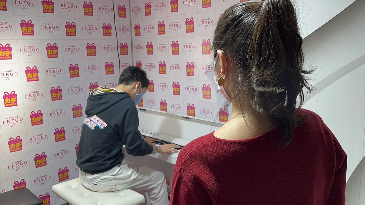mayotantanta's tweet photo. 【YouTube更新】
縁あって、先日くっちーさんとご一緒させていただきました！ストピ初挑戦で初対面のプロ奏者の方と連弾できるなんて😭😭
みなさん本当にありがとうございました！！

ぜひYouTubeで聴いてみてください👇
https://t.co/9sDO8Nx1ek https://t.co/l1Hl3Wm9lg