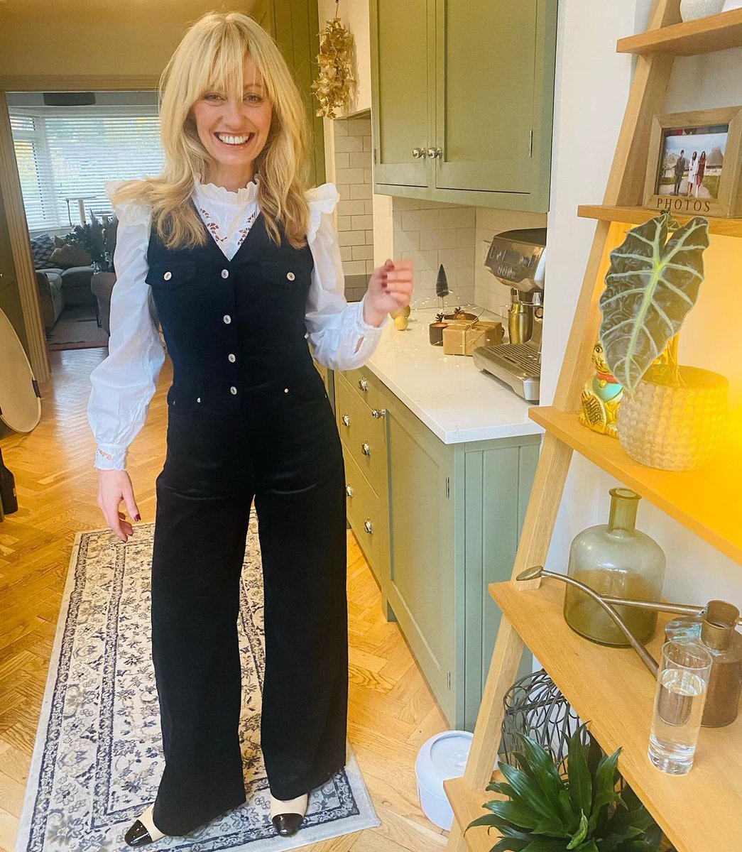 Clodagh McKenna tweet media