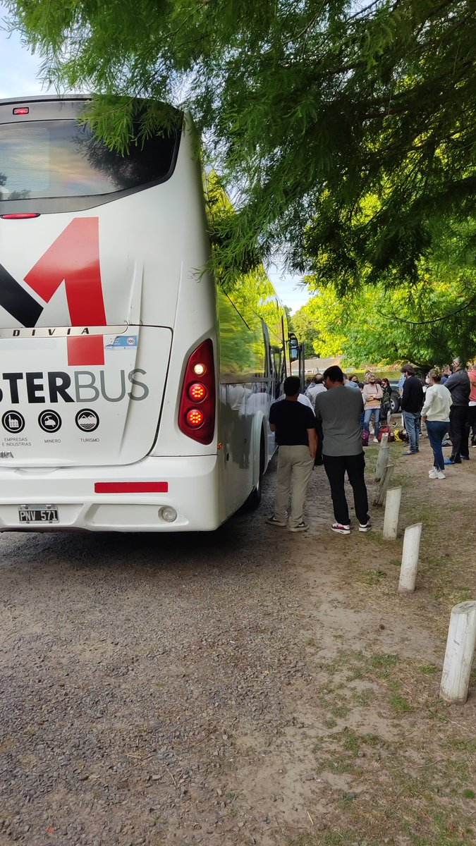 emarino700's tweet image. Control de Transporte de Pasajeros Viaje estudiantil. 
#Pilar 
#CNRT #ControldelTransporte
@joserarteaga
@LuisCarranzaOK 
@InfoCNRT