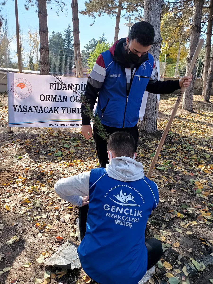 Suluova_GM's tweet photo. @gencliksporbak Suluova Gençlik Merkezi fidan takımı sahada 

Yarına en güzel mirası bırakmak için, #geleceğenefes oluyoruz. https://t.co/0B1auDiV98
