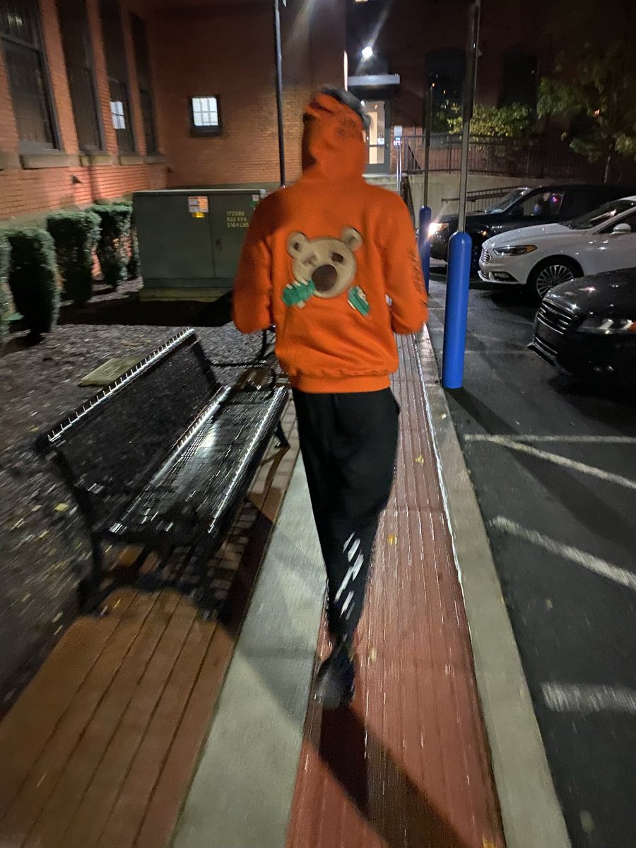 get_starve's tweet photo. STACKTOBER hOodies !! Believe me when I say the night ended like this picture INA BLURR bu had that Shìt on STILL #GetRichOrStarve #2choices 🧸🖤 https://t.co/xxRtjW3txh