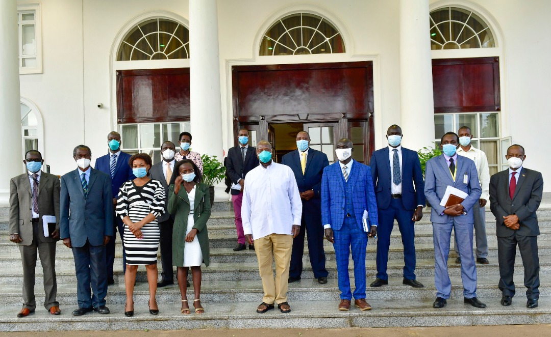 faith_nabushawo's tweet photo. HE @KagutaMuseveni, the bazukulu we are not happy, after you promising us an allowance increment in this meeting. 5 months down the road we haven't seen it on our accounts.  But who in this country is bigger than the president to challenge HE The President's Directive? @mofpedU ? https://t.co/hZziJzacMr