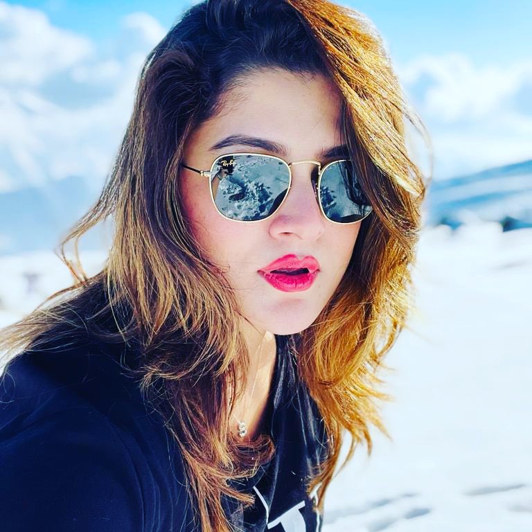 anandadindotcom's tweet photo. অবশেষে বিজেপি ত্যাগ করলেন অভিনেত্রী ।।@srabantismile https://t.co/fidxRpb67F