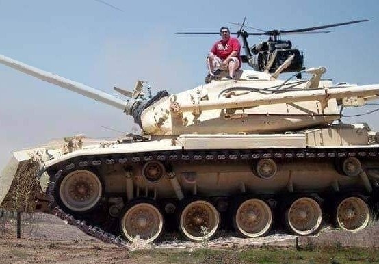 Big_Red_Rage's tweet photo. @Dbacks @AZSports @USArmy Bring his back memories. Wish I could serve all over again. #VeteransDay2021 #USArmy #3rdArmored #29thBattalion #ElvisPlatoon https://t.co/sVsYJmku1S