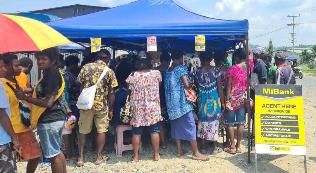 Good to see many women opening their Bank Accounts and obtaining instant Debit Cards from MiBank Agent #STREIT Project Maprik East Sepik #PNG #financialinclusion