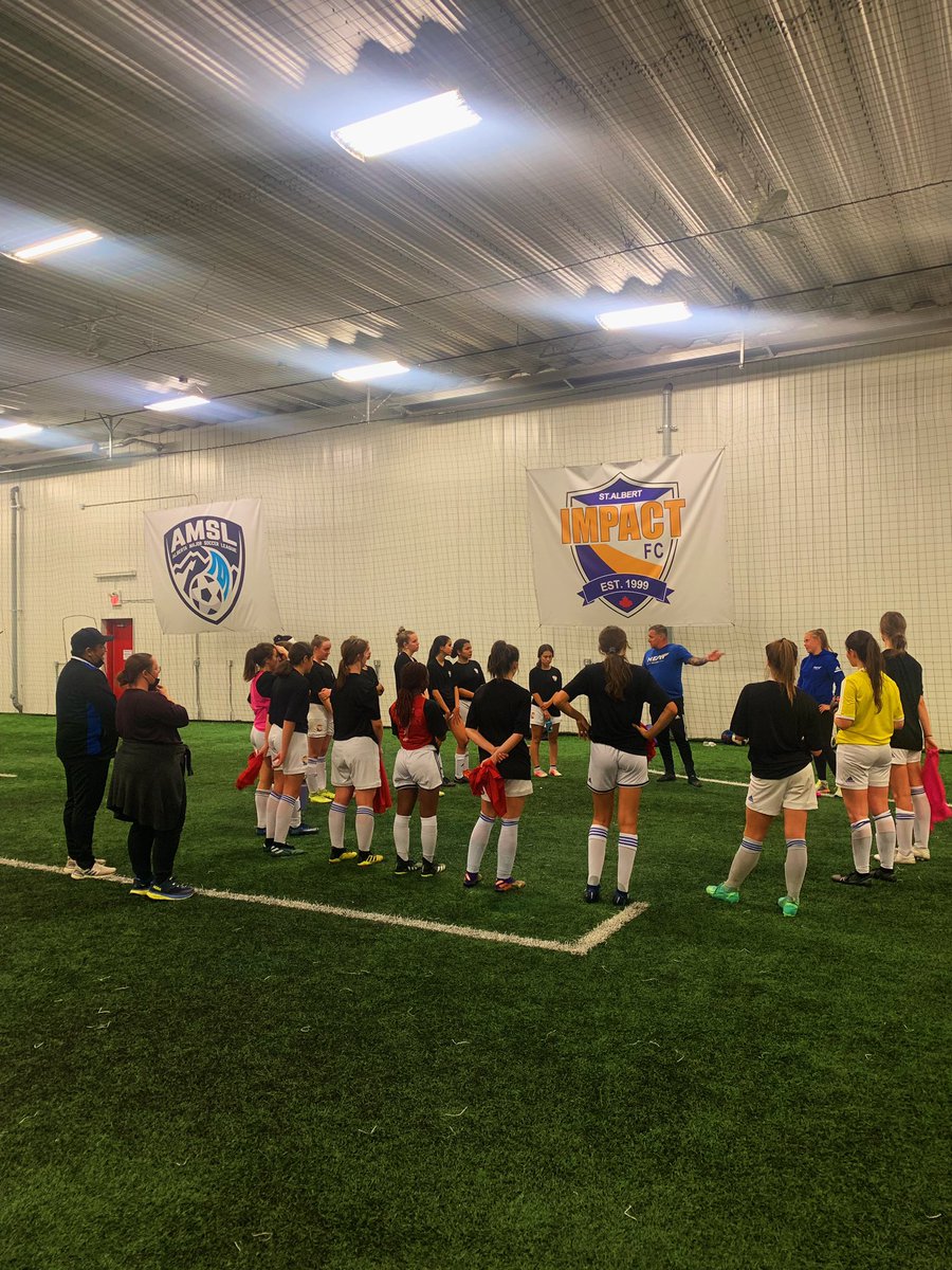 AinhoaCC15's tweet photo. Thank you so much to Craig Smith and Molly Race @UBCOHeat, for such an amazing practice tonight!!
💙💛

@Impact2005Girls 
@Chileno11 @erin_lafuente https://t.co/HPjmVJCSXY