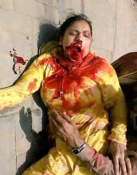 arifchPAT's tweet photo. سانحہ APS پر عدالتِ عظمیٰ میں وزیراعظم کی طلبی کے بعد
امید ہے سپریم کورٹ سانحہ ماڈل ٹاؤن کے ملزمان کی گرفتاری اور سزا کیلئے بھی کردار ادا کرے گی۔ 
اس سانحہ میں ��لزمان نامزد ہیں لہٰذا ملزمان کی فوری گرفتاری اور سزا کے منتظر ہیں۔
متاثرین و لواحقین سانحہ ماڈل ٹاؤن
@PATofficialPK https://t.co/MrctZwIzhb