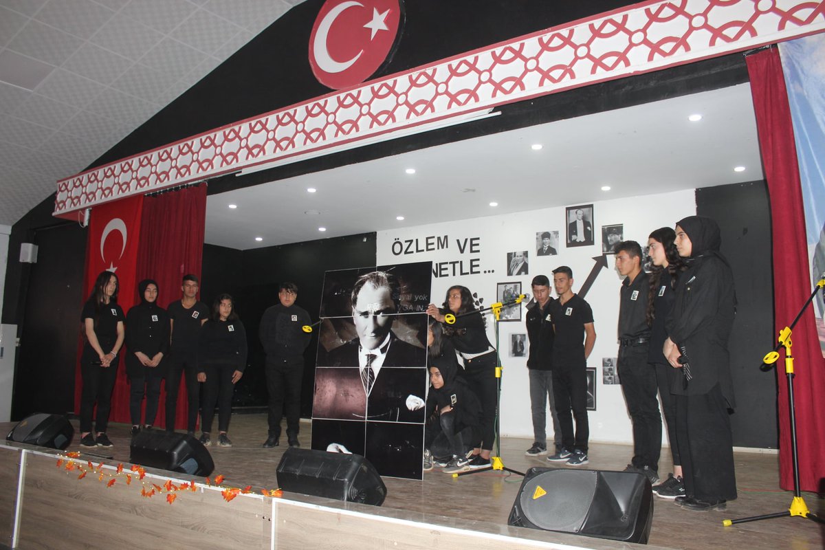 mem_eruh's tweet photo. Cumhuriyet'imizin kurucusu Büyük Önder Gazi Mustafa Kemal ATATÜRK ebediyete irtihalinin 83. yıl dönümünde anıldı. https://t.co/iuXWxFkhsW