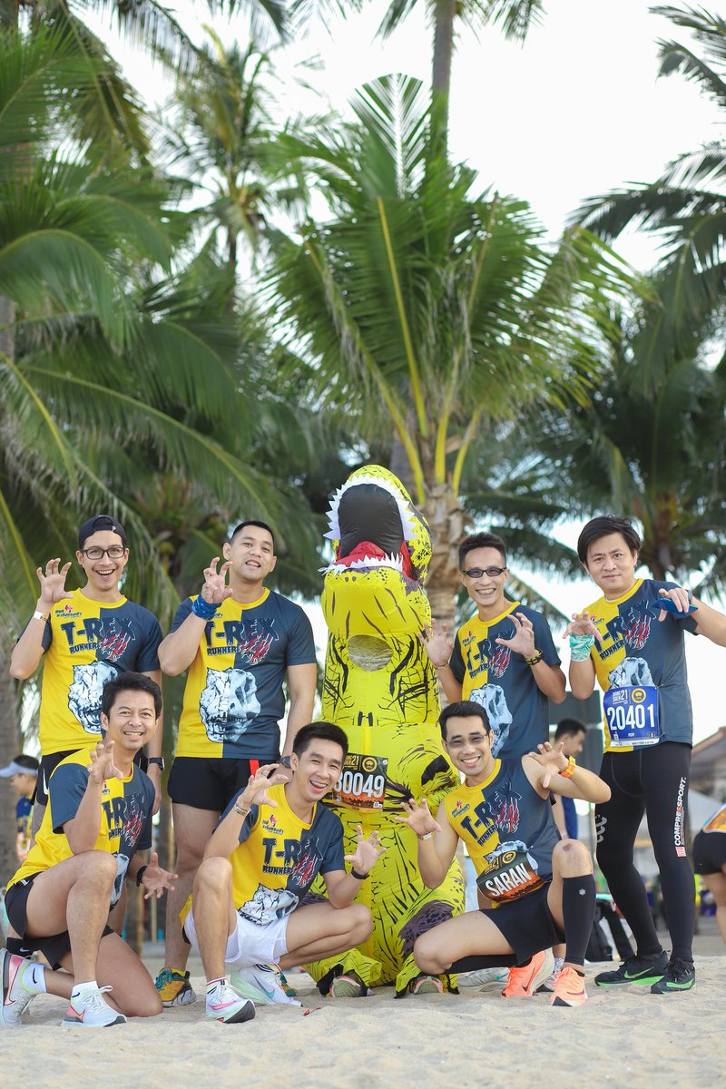 pchy_ch's tweet photo. Bangsaen21 ประกาศลอตโต้แล้ว... ไปวิ่งกัน 😀
ทีเร็กซ์จะมีเสื้อเวอร์ชั่นใหม่ใส่มั้ยน้าาาา!!!?
บอสจะเห็นมั้ยน้าาาา!!!?
#BANGSAEN21 #TRexRunner #RunPchyRun https://t.co/cwlx1gwyzg