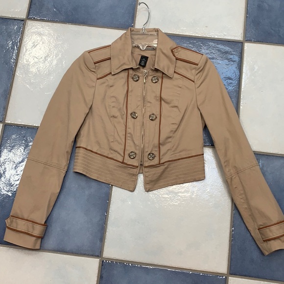 So good I had to share! Check out all the items I'm loving on <a href="/Poshmarkapp/">Poshmark</a> #poshmark #fashion #style #shopmycloset #ripcurl #allsaints #whitehouseblackmarket: posh.mk/OCvf7yPG5kb