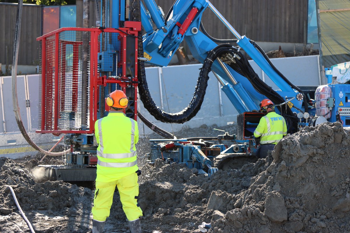 GruppoTrevi's tweet photo. At this stage of the works for the #DrammenKobbervikdalen high-speed line project, #TreviSpa has 6 different teams working. Each is equipped with a pre-drilling #rig and a #jetGrouting rig and they are carrying out the treatment in the "full-face" and ... https://t.co/exIJUs6jJe https://t.co/Kti4wdj0zt