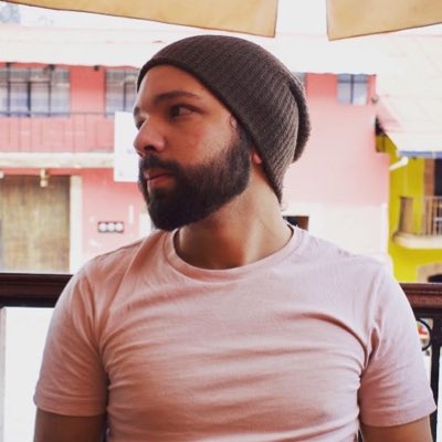 emymarron2's tweet photo. #NuevaFotoDePerfil https://t.co/vo6sOQ6qDv