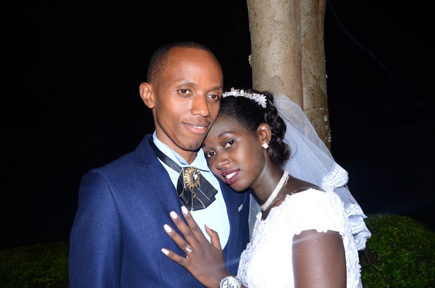 KaTiziano's tweet photo. I don't celebrate the wedding anniversary with someone I live with, I celebrate the wedding anniversary with someone I can't live without.🥰🥰🥰

#LoveLife #4YearsTogether 
#ThankYouLord https://t.co/FeS5QAfma3