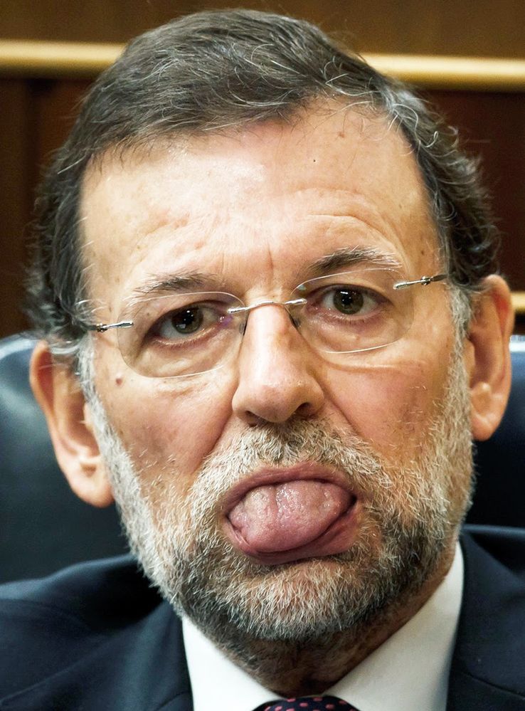 MartinLthQueen's tweet photo. HILO Las fotografías más influyentes de la historia versionadas por políticos. https://t.co/glCDjkYkHe