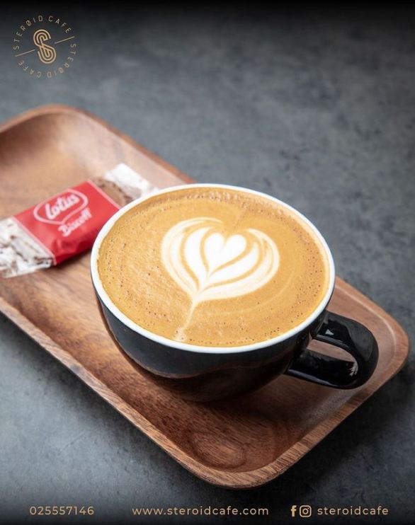 pikappofficial's tweet photo. Take a coffee break ☕🕒
Grab this hot Spanish latte from @steroidcafe
Order on Pik App
.
.
.

#pik #UAE #uaefoodie #dubaifoodies #coffeegram
#latte #coffeeaddict #coffeelover #dubai https://t.co/eOQPqlZZyM