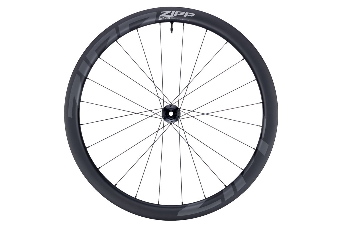 【入荷速報】ZIPP303S DB シマノ来週入荷です！
長期欠品していた人気モデル、今なら即納できますよ～。
cogs.jp/SHOP/12178-NSW…