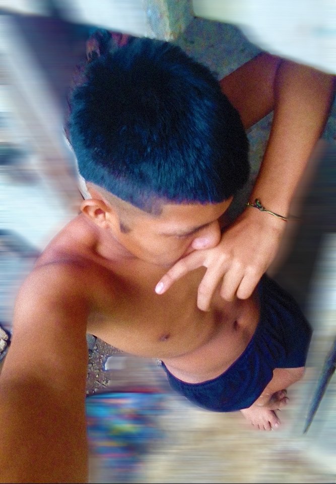 kelberabrego16's tweet photo. nuevo en Twitter espero que me sigas🤫 https://t.co/BeYmE5zsw0