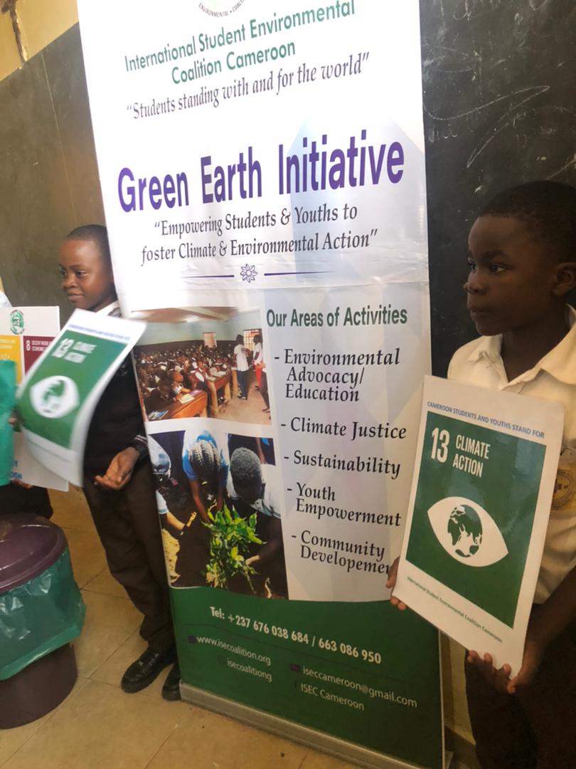 Someone said "real leadership should move from conferences to the field. leadership is not in suits, it's in jeans"
Our Green Earth Initiative continues to foster #climateaction through #education and raising awareness.
#Youth4Climate #leadership #ClimateAction