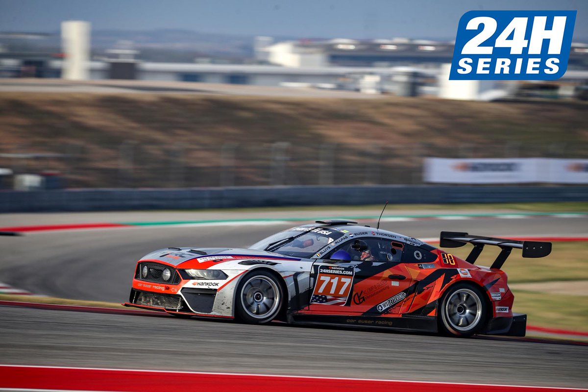 24HSERIES's tweet image. #24HSERIES |

There are now

1️⃣0️⃣

days until the #24HSEBRING: ow.ly/MXIp50GvU5v

#Endurance Racing legend Jim Briody raced his 100th and last race at the #24HCOTA 2019 with the #717! The 75-year-old finished on the SPX-class podium at his last 24H race!

#ThisIsEndurance