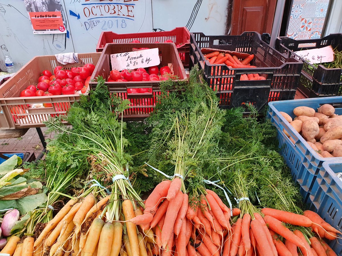 RJonTourUK tweet media