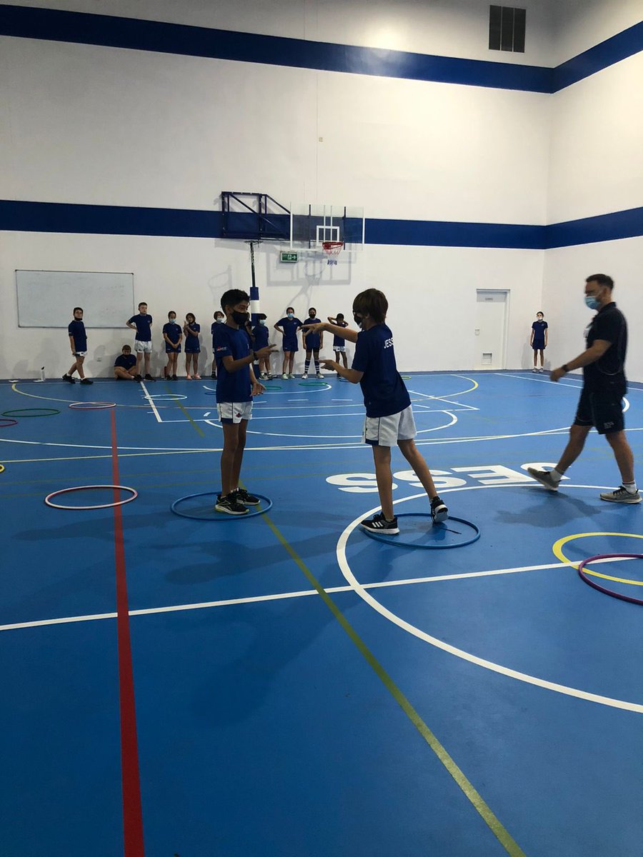 JESSYear7's tweet photo. Starting off our PSHE day with a circus of Dubai 30x30 activities! ๐ โณ๏ธ๐ง๐พโโ๏ธ๐ง๐ผโโ๏ธ #JESSValues #Dubai30x30 #integrity @JESS_Secondary https://t.co/EyohCunoHc