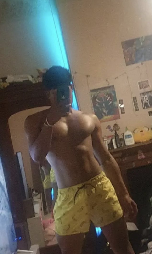 Naughtyyboyz's tweet photo. Mixed Hottieπ₯΅π¦
:
:
#mixedhottie #hotguys #brownboi #dltrade #dltop #dlmen #dlfreaks #DLguys #freaky #sexyguy #aussie #grindr #hookup #gay #bi #straightcuriousboys #AdultWork #alpha #aussiehung #aussiehunk #hunk #Curious #dmvcruising #dmvdl #dmvtop #DLguys #boys #bbc #bdsm #hot https://t.co/e6znG1Rrq4