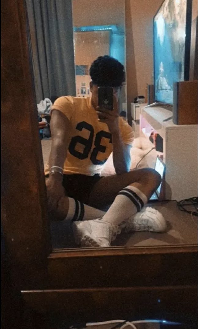 Naughtyyboyz's tweet photo. Mixed Hottieπ₯΅π¦
:
:
#mixedhottie #hotguys #brownboi #dltrade #dltop #dlmen #dlfreaks #DLguys #freaky #sexyguy #aussie #grindr #hookup #gay #bi #straightcuriousboys #AdultWork #alpha #aussiehung #aussiehunk #hunk #Curious #dmvcruising #dmvdl #dmvtop #DLguys #boys #bbc #bdsm #hot https://t.co/e6znG1Rrq4