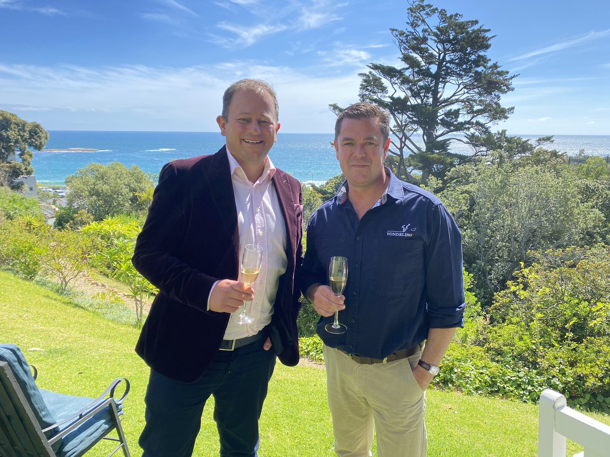 Drinking @VondelingWines Methode Ancestrale at Camps Bay Retreat yesterday with @MattCope101. The grimace on Matt’s face is because @thejoburgfoodie (just out of shot) is wearing shorts. Image available on Steve’s OnlyFans account.