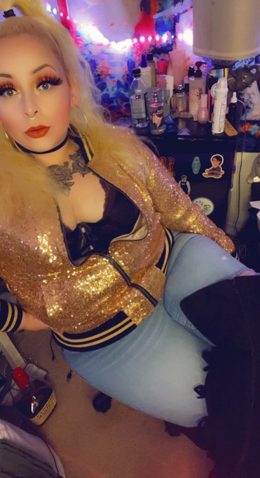 Every time a mf&rsquo;er disappoints me, I come back hotter  Doing Skype sessions  Gonna stream later Send<a href="/tag/feet"class="tags"><span>#feet</span></a><a href="/tag/rt"class="tags"><span>#rt</span></a><a href="/tag/findom"class="tags"><span>#findom</span></a><a href="/tag/sugarbaby"class="tags"><span>#sugarbaby</span></a><a href="/tag/adultwork"class="tags"><span>#adultwork</span></a><a href="/tag/moneyslave"class="tags"><span>#moneyslave</span></a>