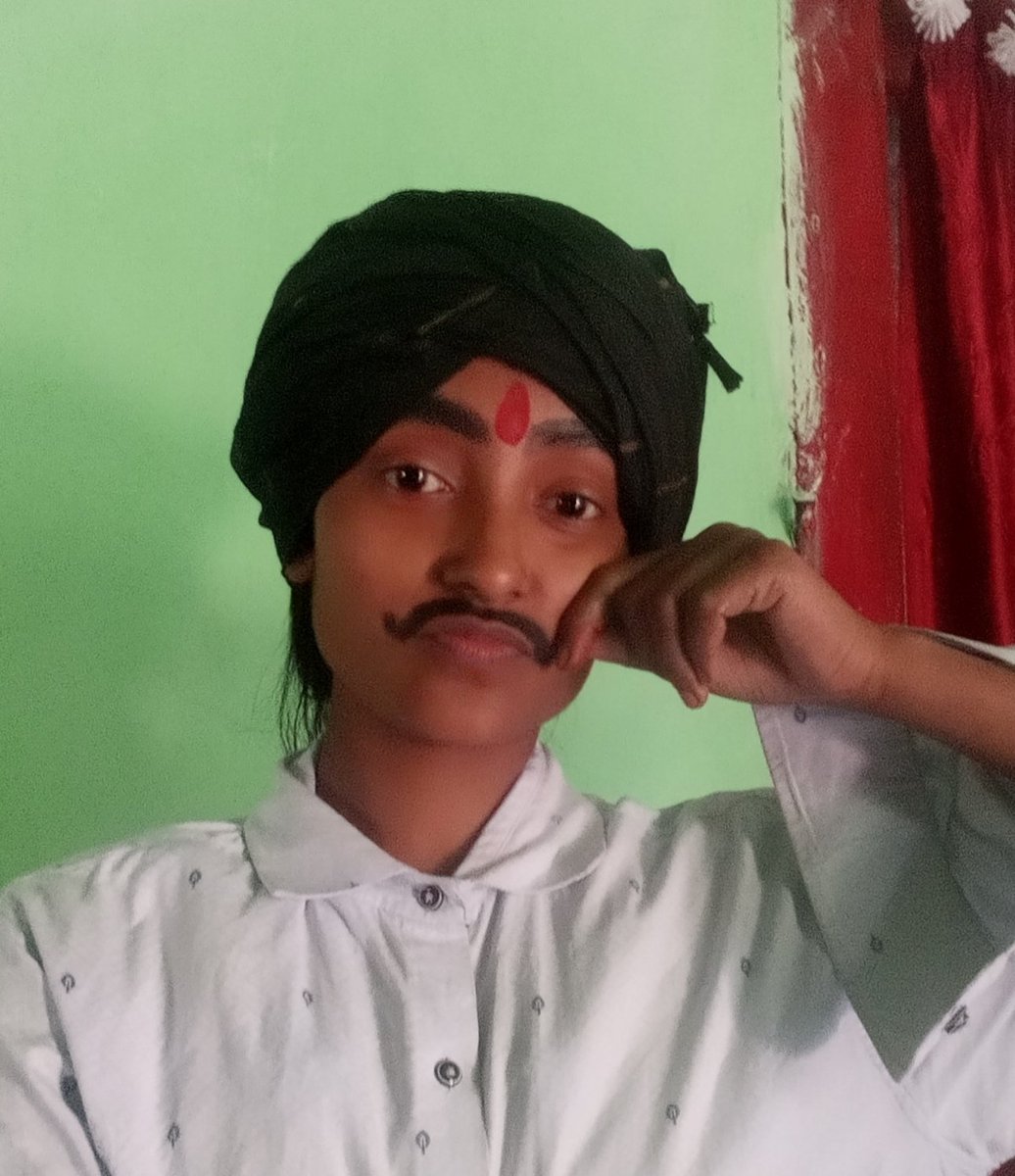 Manisha86458445's tweet photo. #जराहटके 😂😂😂 https://t.co/EWMNnqa4vf