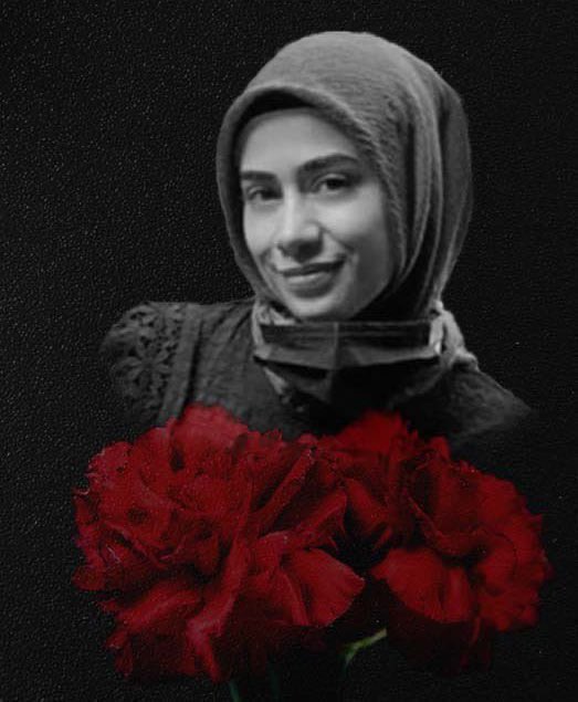 nuraycanans's tweet photo. Başak Cengiz Ataşehir'de yolda yürürken, bir kişi tarafından samuray kılıcıyla katledildi.

Katil ifadesinde “Savunmasız olabileceğini düşündüğüm bir kadını öldürmek için evden dışarı çıktım, onu gördüm öldürdüm!”diyor

Bu caniyi idam etmeyeceksin de ne yapacaksın? #basakcengiz https://t.co/kY99uez7ZV