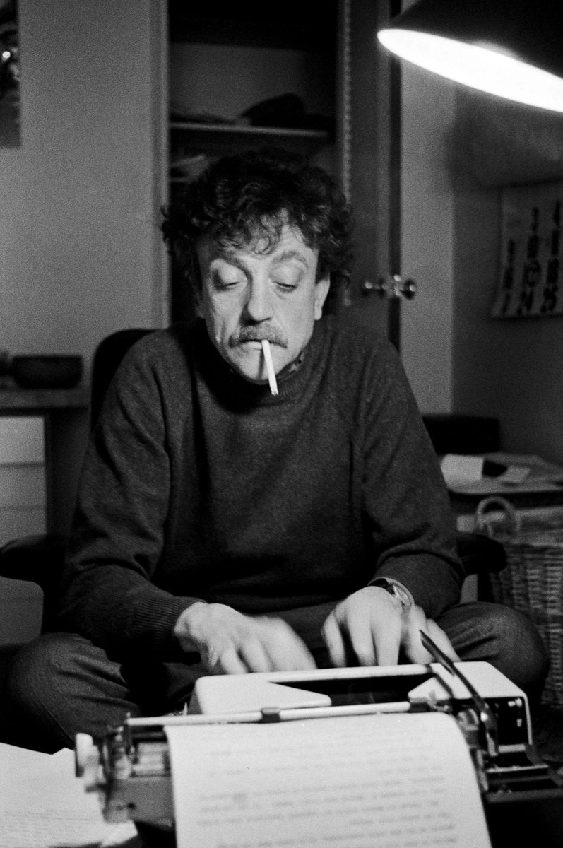 HumanoidHistory's tweet photo. Kurt Vonnegut was born on this day in 1922: “I urge you to please notice when you are happy, and exclaim or murmur or think at some point, ‘If this isn't nice, I don't know what is.’” https://t.co/kVBbnI4nki