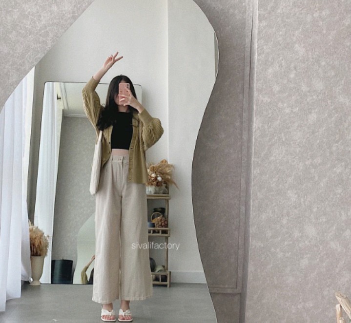 SimpleLookThing's tweet image. Celana Kulot Linen Highwaist♥

Celana kulot linen yg bgus bgt,gak nerawang.harga dibwah 100!
shp.ee/9hbyfzj