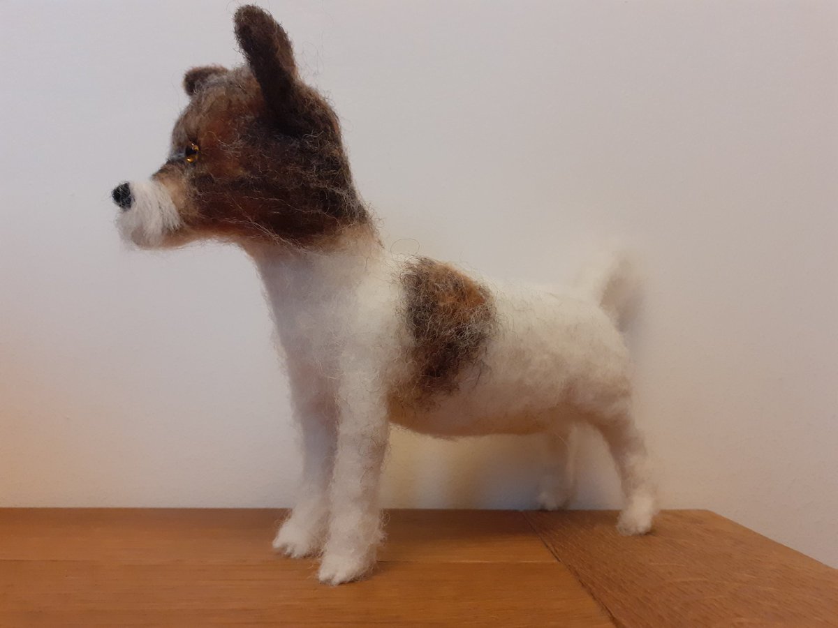DobsonBruce's tweet photo. Just completed this commissed needle felted wool replica made up from clients photos to capture all distinguishing markings and features.
#commissionsopen #commissions #midels #felting #wool #OOAK #Collectible #gift #pets #dogs #dogsoftwitter #jackrussels https://t.co/O1kxQJwpz2