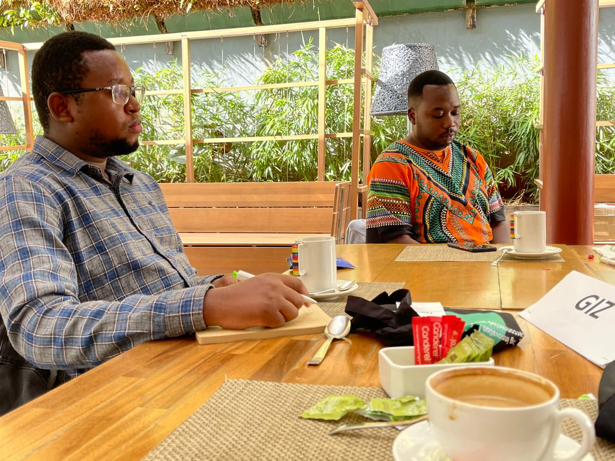 fspnAfrica's tweet image. On going stakeholder meeting with GIZ delegation from Germany to discuss the course of DAA alongside other key upcoming projects.

 @fspnAfrica @giz_gmbh @giznairobi  @mercycorps @MercyCorpsAFA  @CoAmanaMarket 

#PartnersAgainstHunger  #DAA #SmartDevelopmentHack #farm2forksoln