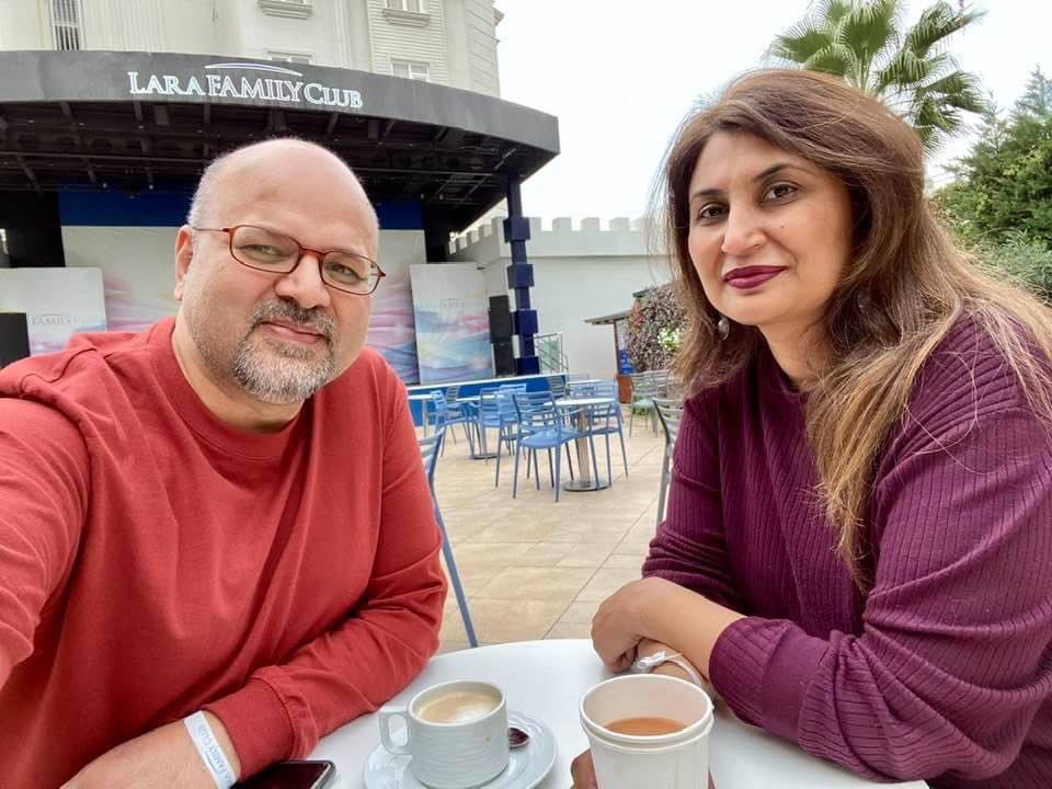 MKhawarNazir's tweet photo. Lara Family Club, Antalya, Turkey 🇹🇷 
الحمدللّٰہ 
شکریہ بیگم 
اللہ ہم سب کو خوشیوں کو محسوس کرنے اور ان کی قدر کرنے کی توفیق نصیب فرمائےآمین 
#LaraFamilyClub #MorningTea #Tea #Antalya #Turkey #Smile #SmileClick #AfshanKhawarDiary #TravelTurkey #BeautifulTurkey #AfshanKhawarTravel https://t.co/2o5ENoaaYd