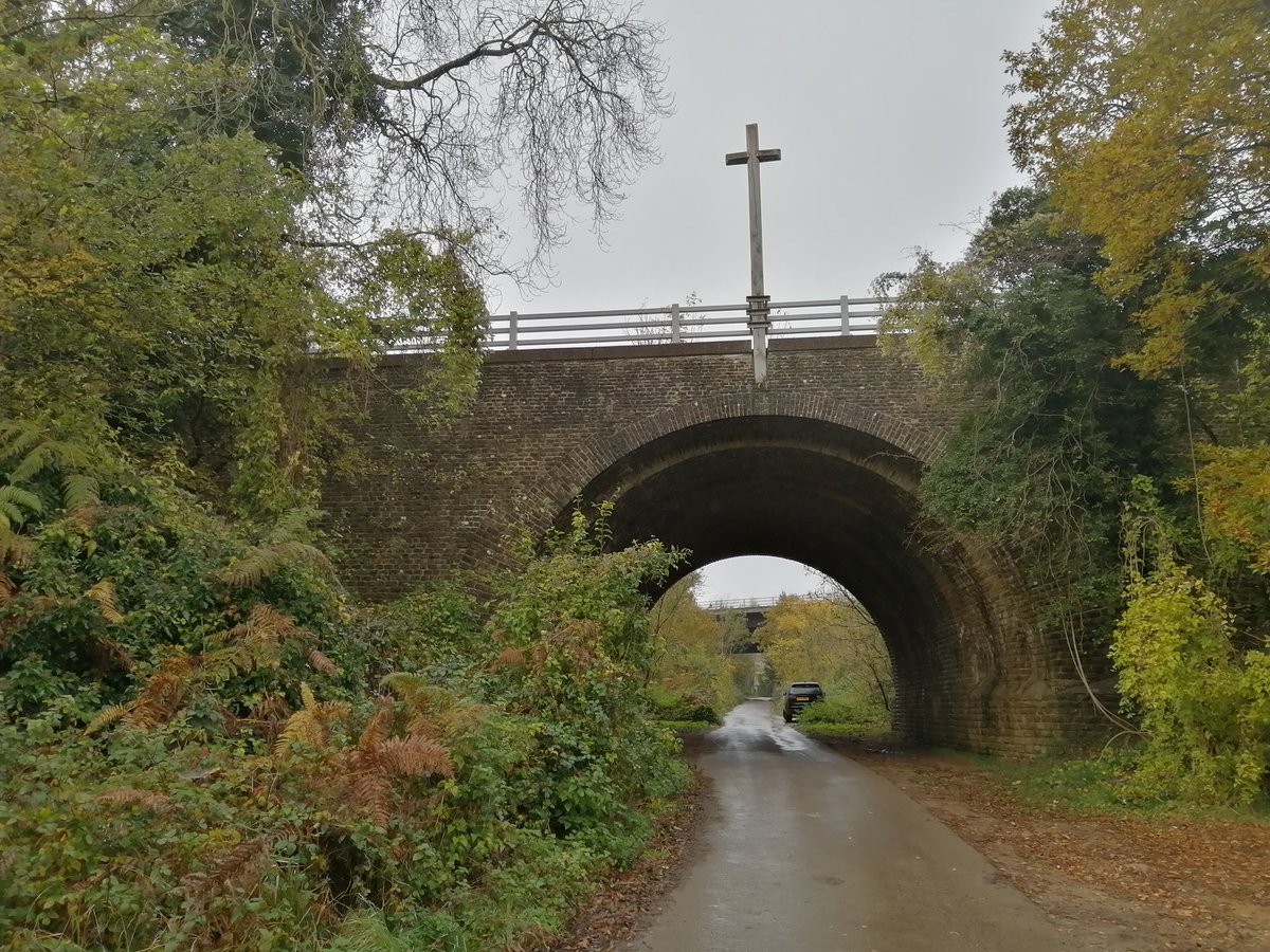 TimmyMallett's tweet image. Do I get a Christmas pie  pedalling Farnham - Guildford?! #ChristmasPieRoute #pilgrimsway