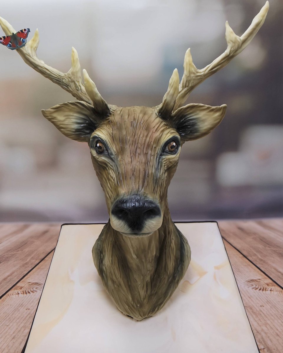 This was a really special birthday cake which our Becky loved making 😍

#bespokecakeexeter #birthdaycake  #30thbirthdaycake  #birthdaycakeexeter  #sculptedcake #stagcake #specialcake #weloveachallenge #craftycakesexeter