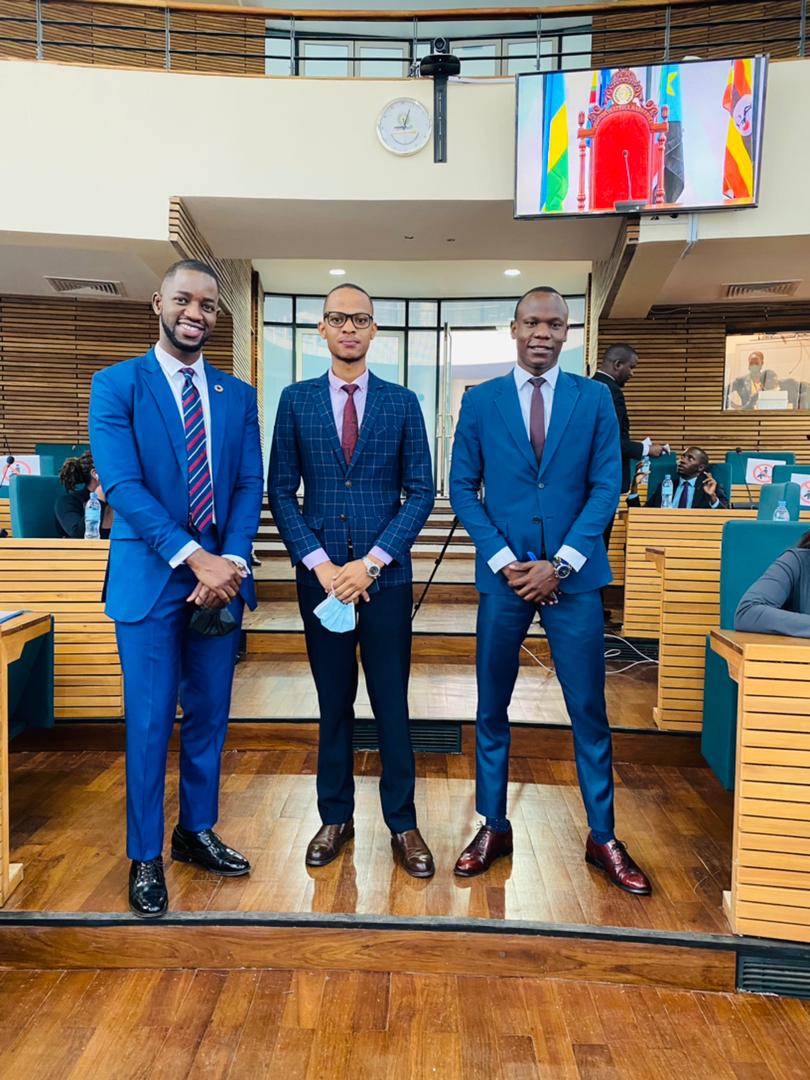 ResearchVoiceTZ's tweet photo. Our Programme Officer Mr. @robertsylivesta is attending the 4th East African Youth Parliament (Vijana Assembly) at EAC HQ, Arusha - Tanzania from 11th - 12th November 2021.
#EACYouthParliament #Research #Voice #ResearchVoice #Tanzania https://t.co/ihv1aixuTH
